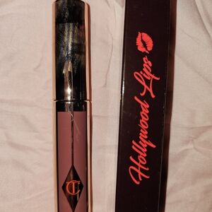 Charlotte Tilbury Hollywood Lips Matte Liquid Lipstick - Show Girl